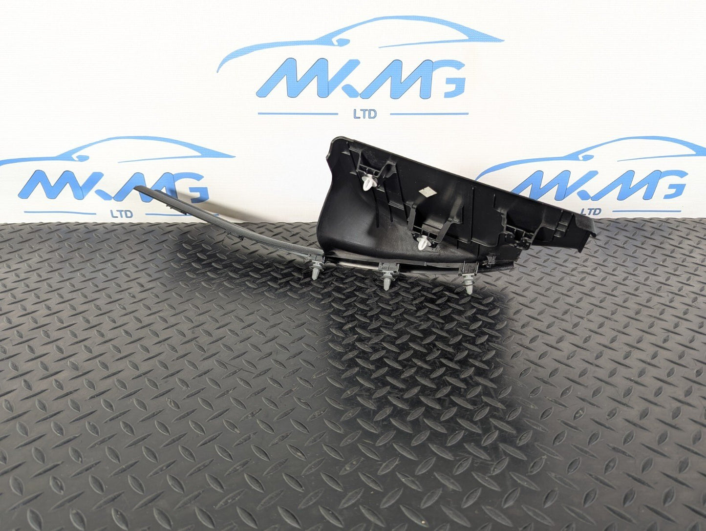 14-21 BMW 2 SERIES 218d GRAN TOURER F46 REAR RIGHT STEP TRIM PANEL 7362332