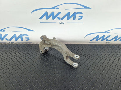 16-19 AUDI A4 B9 OEM FRONT RIGHT SIDE SHOCK ABSORBER HOLDER 8W0038