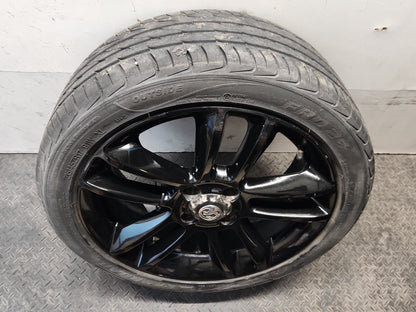 Vauxhall Corsa MK3 (D) (4400) 17" Alloy Wheel with Tyre 215/45/17 ~4mm 9272760