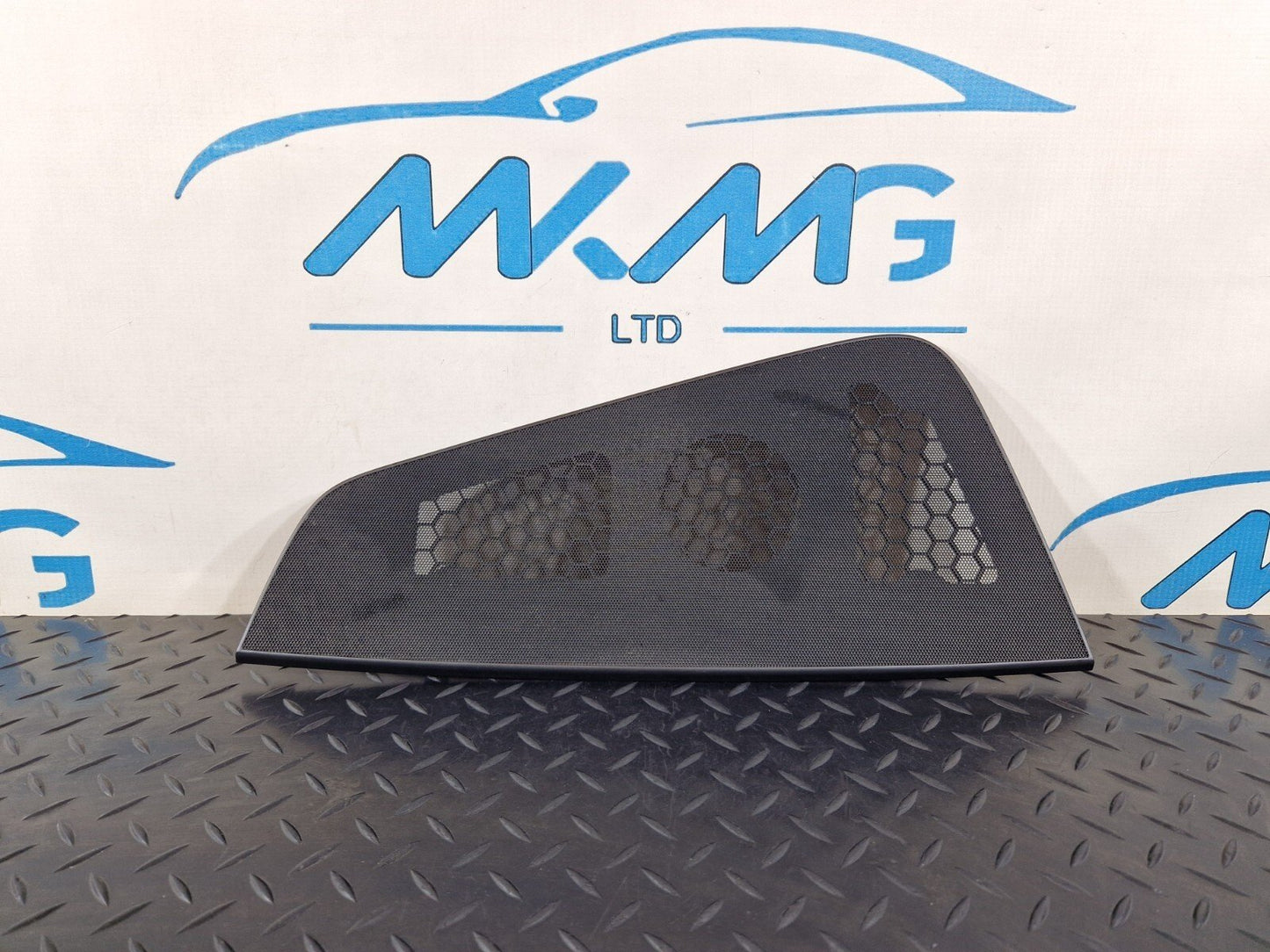 12-17 AUDI Q5 S-LINE GENUINE FRONT DASHBOARD SPEAKER TRIM COVER PANEL 8R2857210