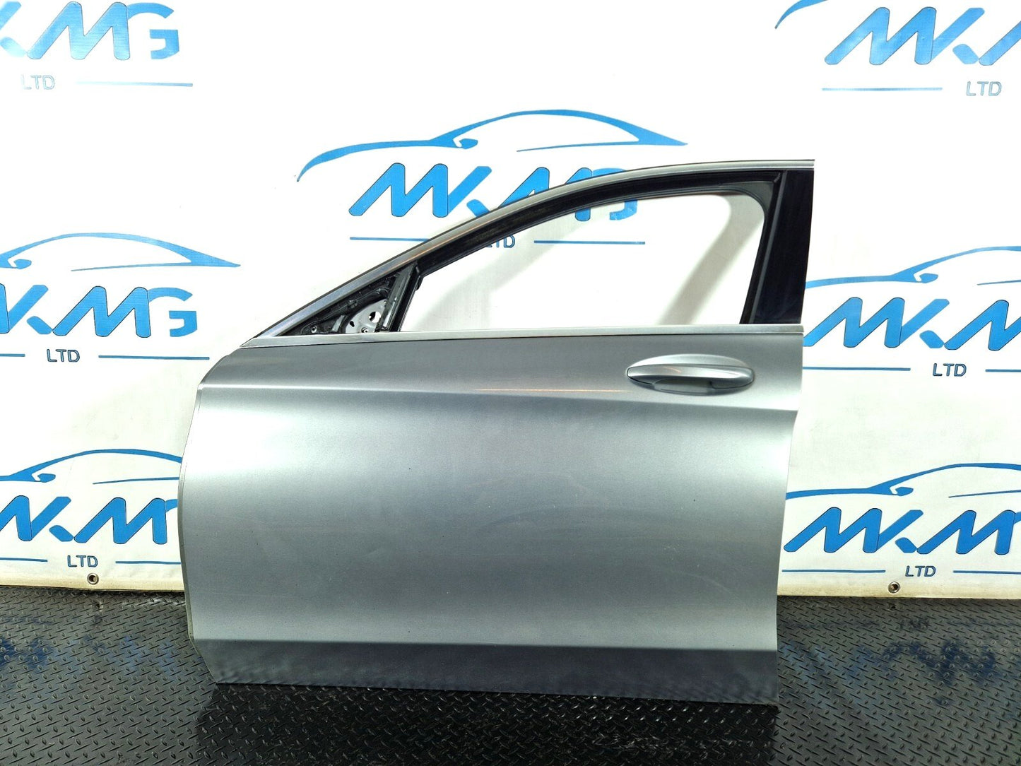 14-21 MERCEDES BENZ C CLASS W205 FRONT LEFT N/S/F COMPLETE DOOR SILVER 792