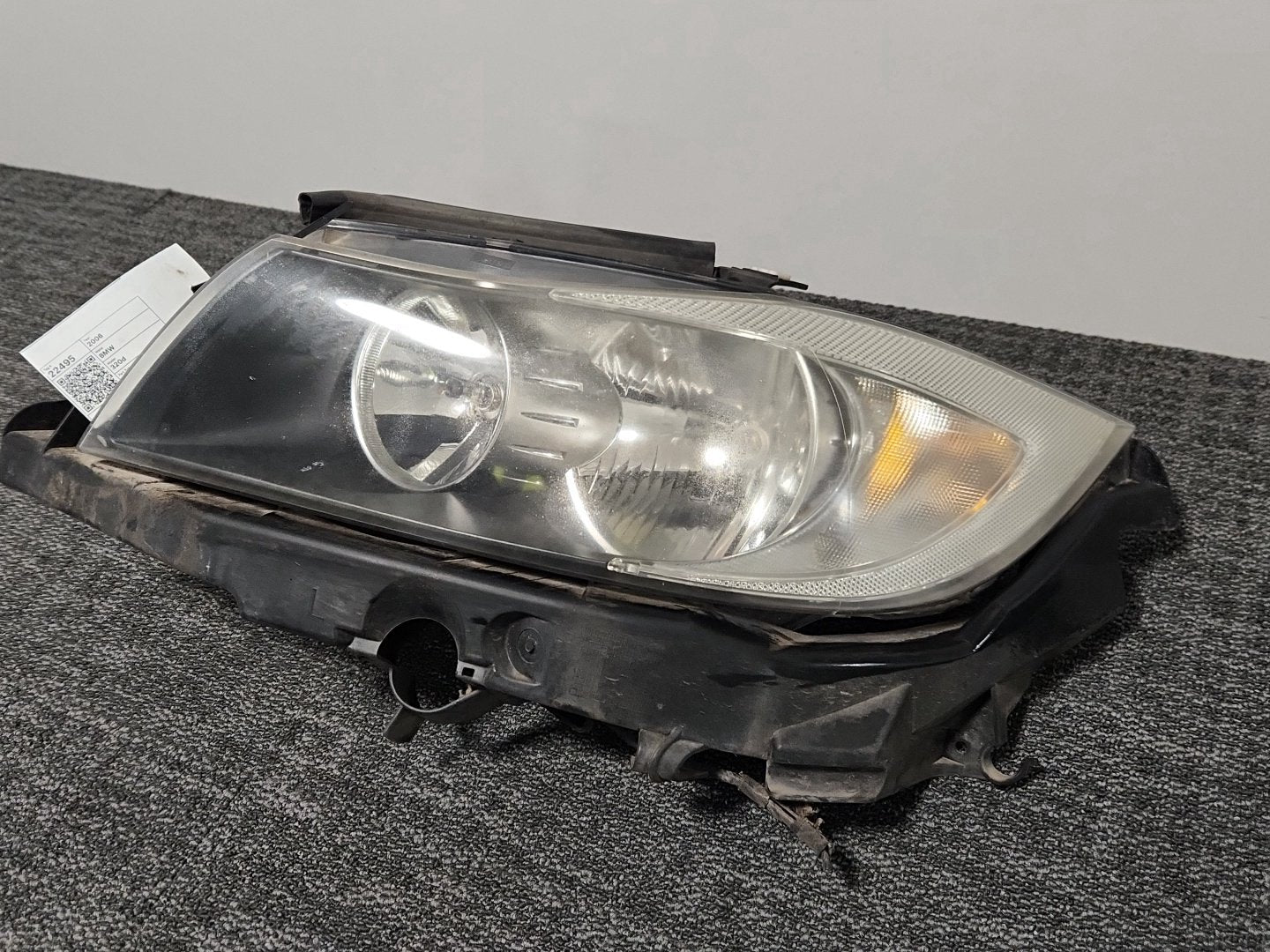 BMW 320d E90 Saloon Genuine Front Left Passenger Headlight 89311650 6942723-07
