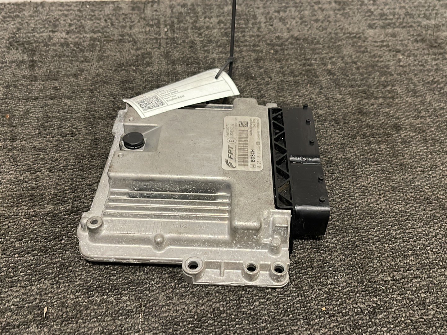 Iveco Daily MK5 Cab & Chassis Bosch Engine Control Unit ECU 5801352711