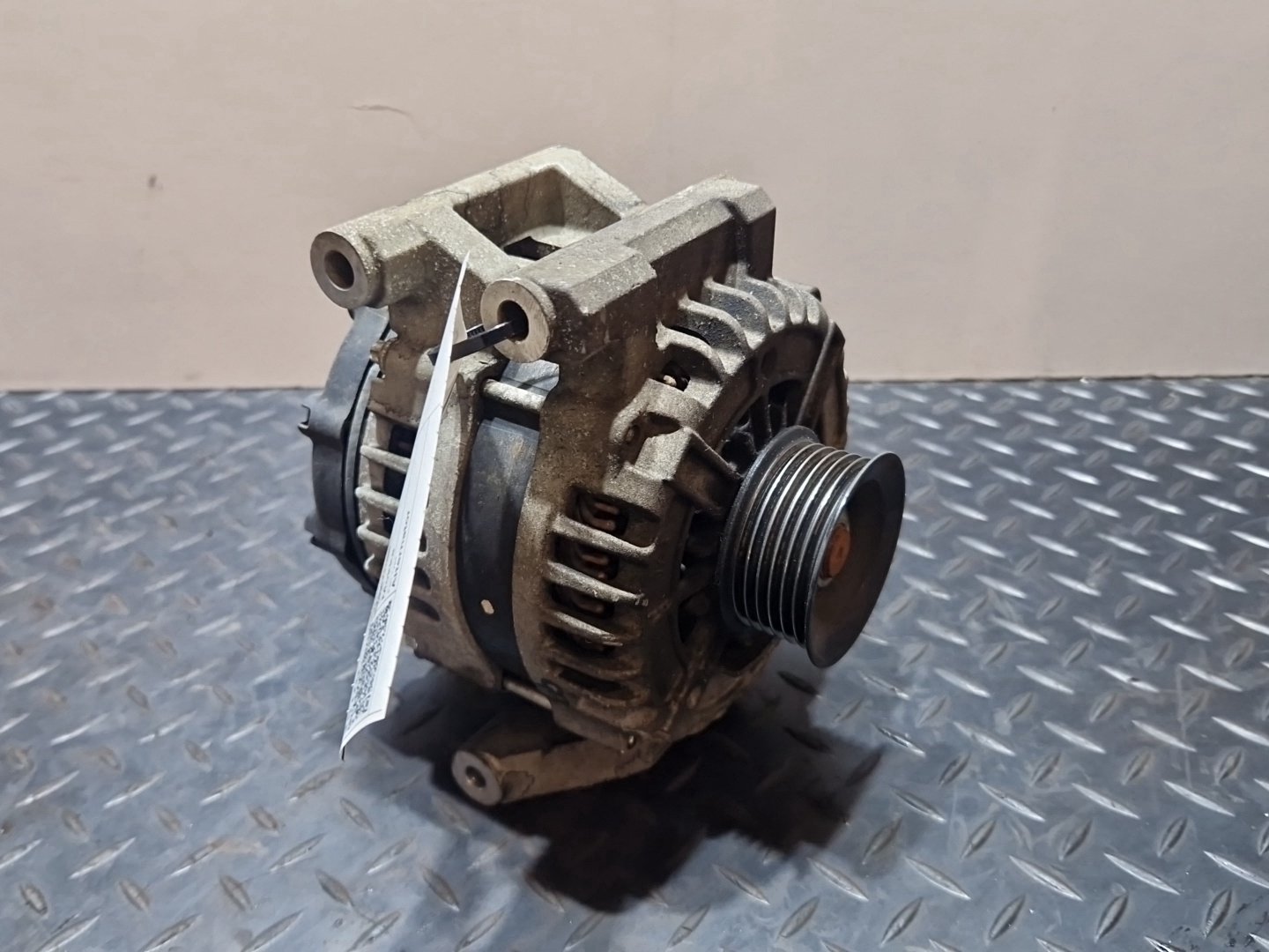 Vauxhall Mokka MK1 (G1U0) SUV 1.6L B16DTH Diesel Genuine Alternator 94509655