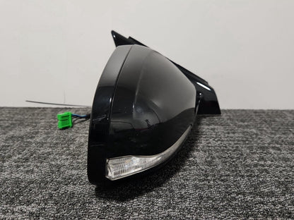 Volvo V40 MK3 (525) Hatchback Genuine Front Right O/S Driver Door Wing Mirror