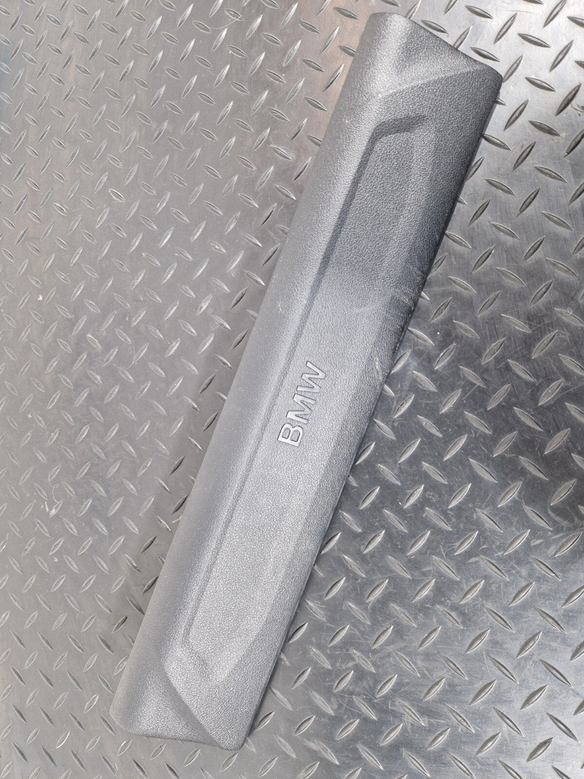 20-24 BMW 1 SERIES F40 DASHBOARD LOWER TRIM PANEL 7444937