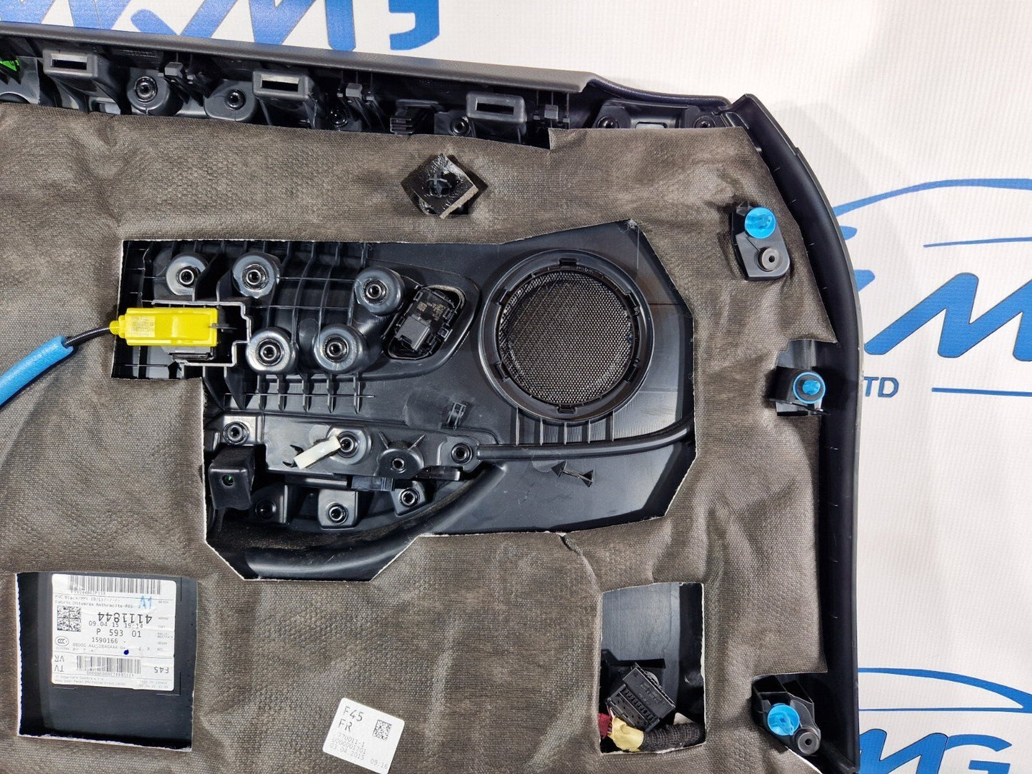 14-21 BMW 2 SERIES F45 FRONT RIGHT DRIVER SIDE DOOR CARD PANEL & WINDOW SWITCH