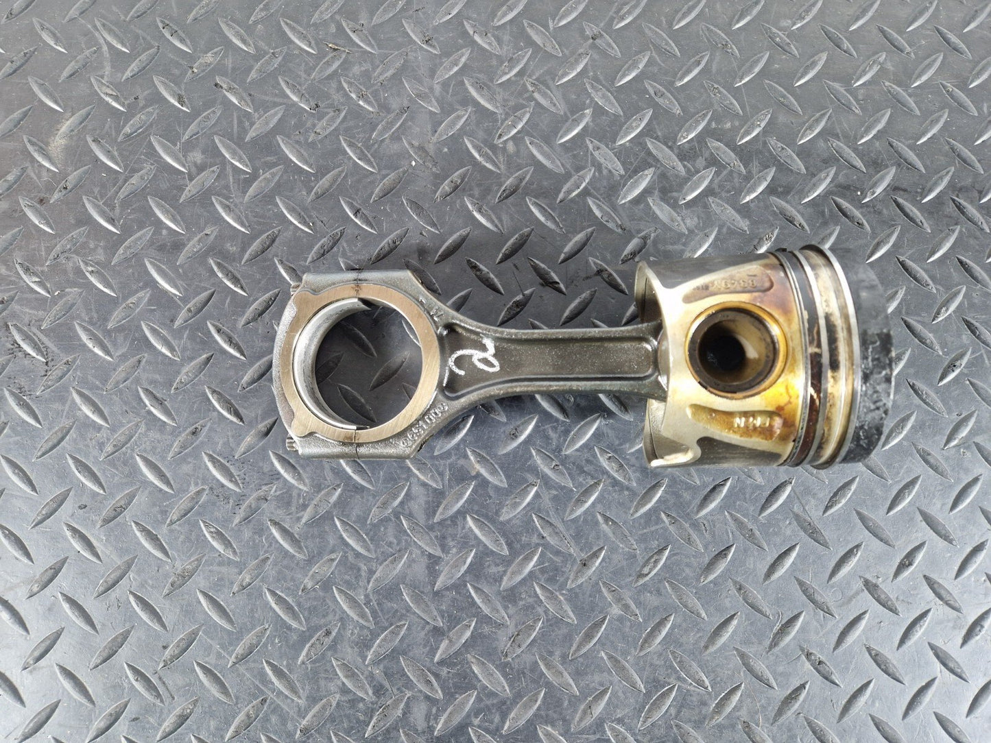 14-21 MERCEDES-BENZ C-CLASS C250D W205 DIESEL COMPLETE PISTON WITH CON ROD 65100