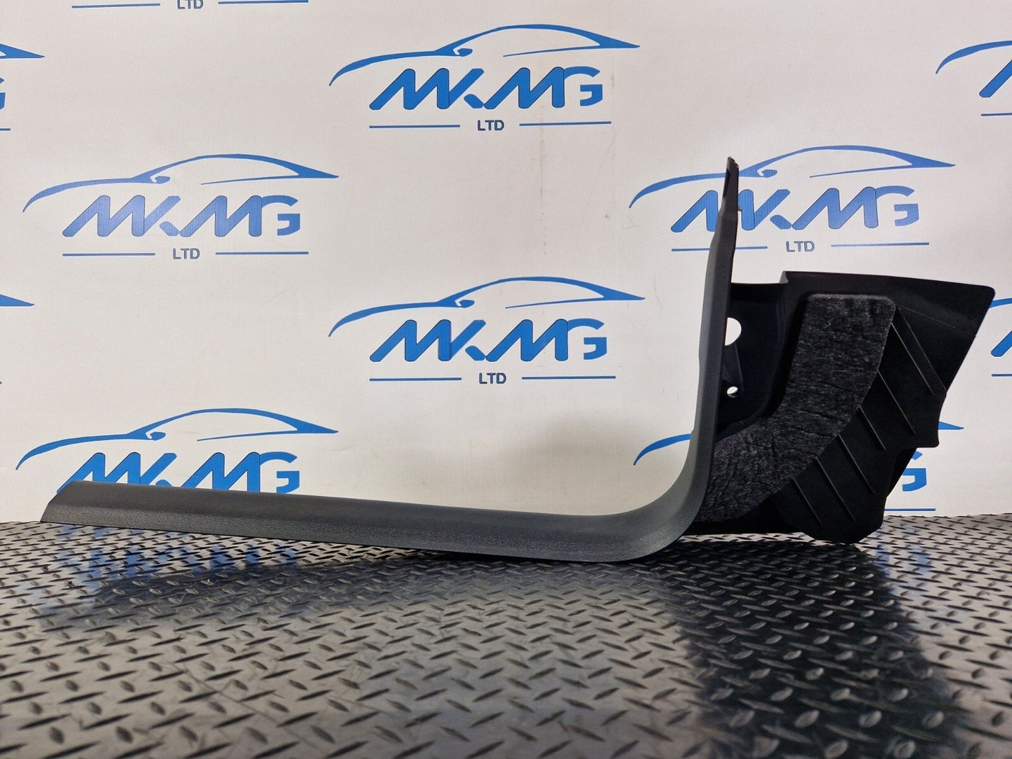 16-19 AUDI A4 B9 FRONT RIGHT DRIVER SIDE A-PILLAR FOOTWELL TRIM COVER 8W2867272