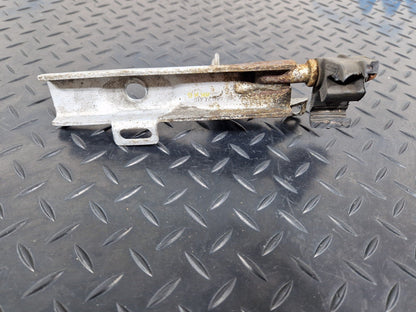 14-21 MERCEDES C220d W205 EXHAUST PIPE MOUNT HOOK BRACKET HOLDER A2054902440