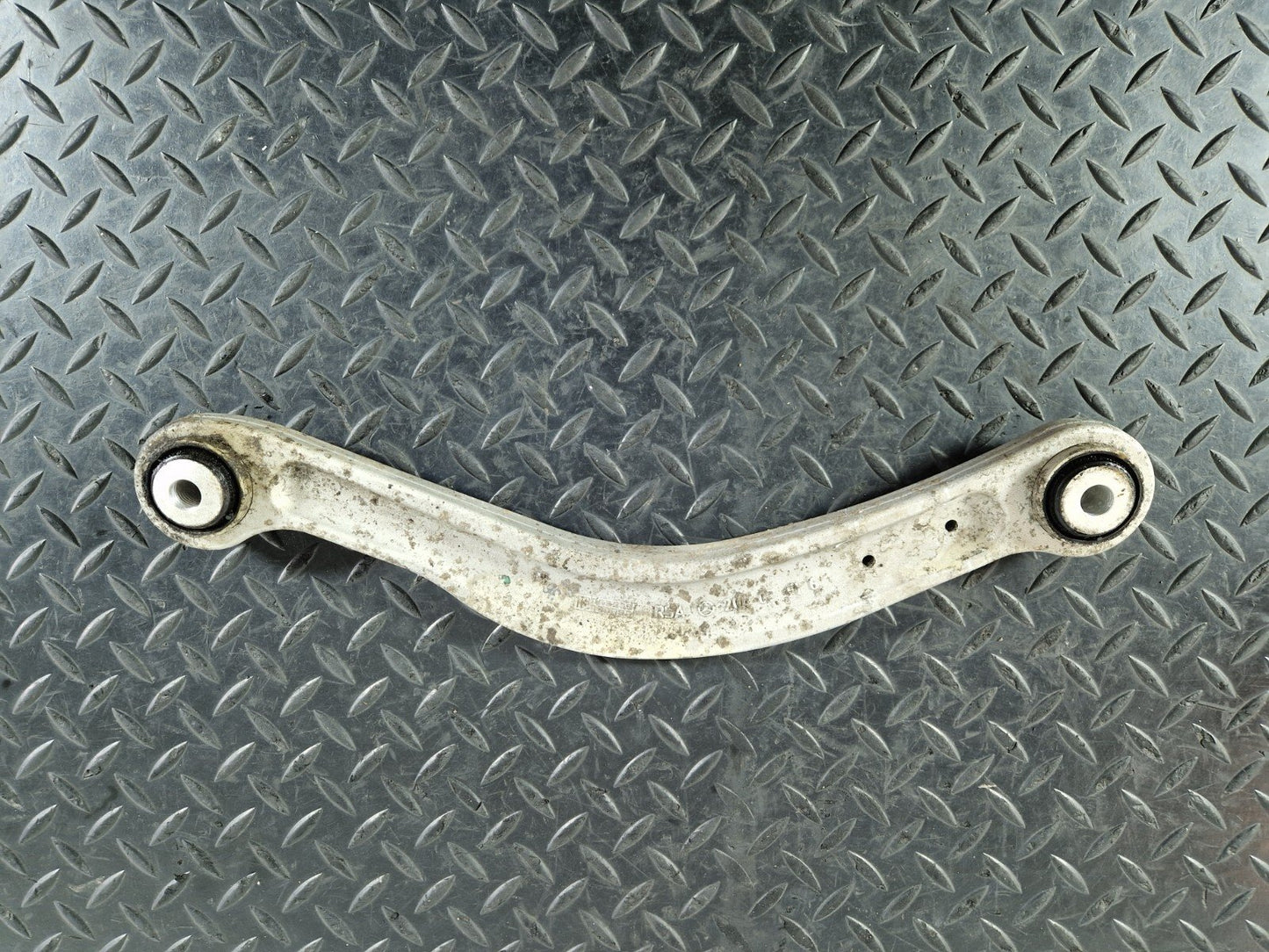 14-21 MERCEDES BENZ W205 CONTROL ARM WISHBONE REAR PASSENGER LEFT A20407FI6