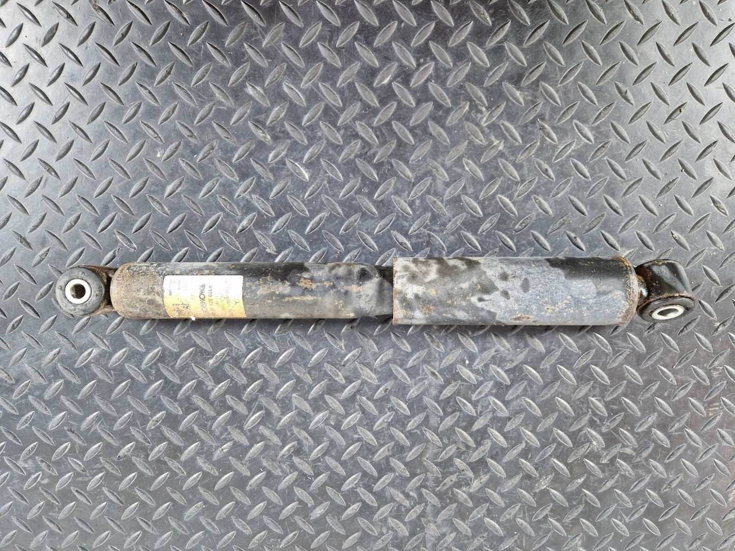 18-ON MERCEDES BENZ SPRINTER W907 W910 REAR SHOCK ABSORBER A9103263000