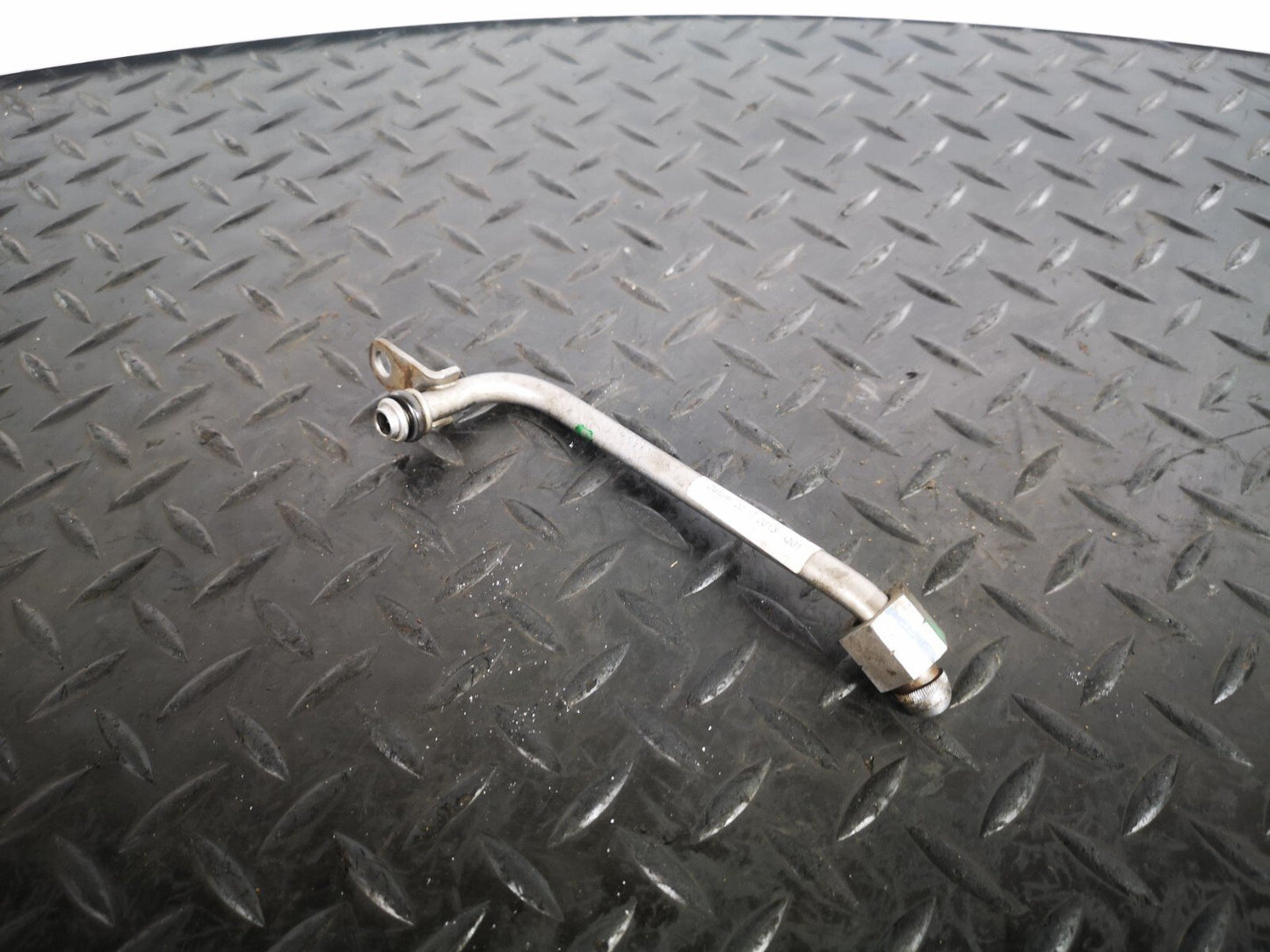 12-18 MERCEDES A B CLA  GENUINE 1.8/2.1 CDI OM651 TURBO OIL PIPE A6511800820