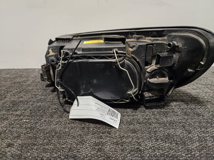 Volvo C30 MK1 (MK) Coupe Genuine Front Right O/S Driver Headlight 30657175