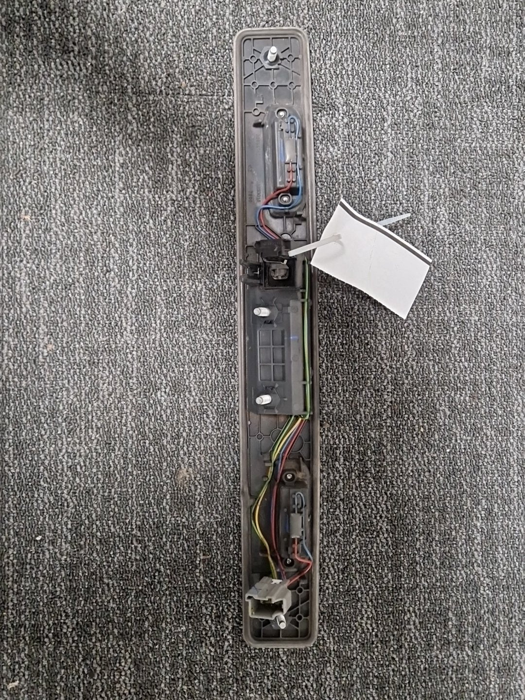 Volvo V70 MK3 Estate Genuine Rear Tailgate Number Plate Light Lamp Switch