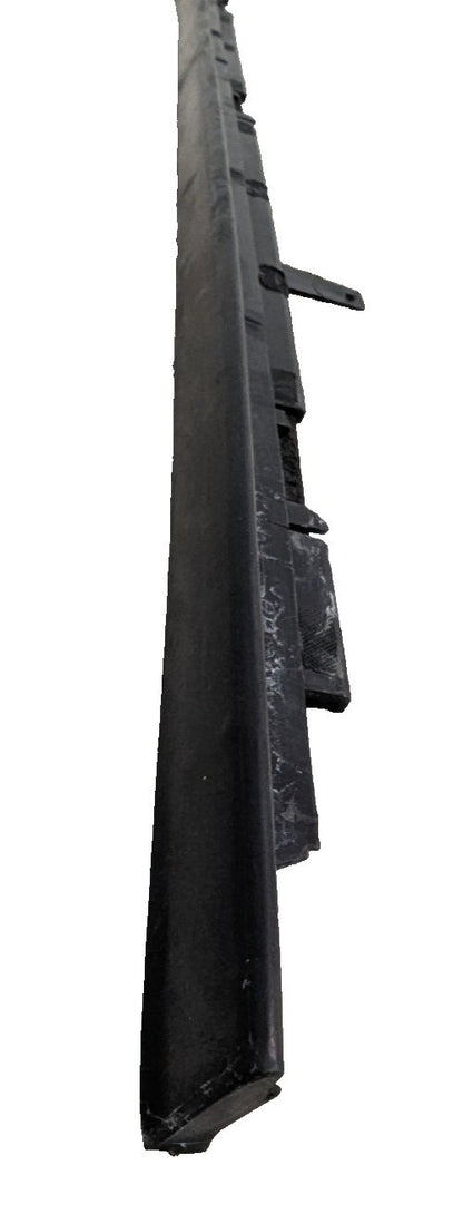 17-ON LAND ROVER DISCOVERY L462 OEM FRONT RIGHT SIDE DOOR MOLDING HY32201A38AC