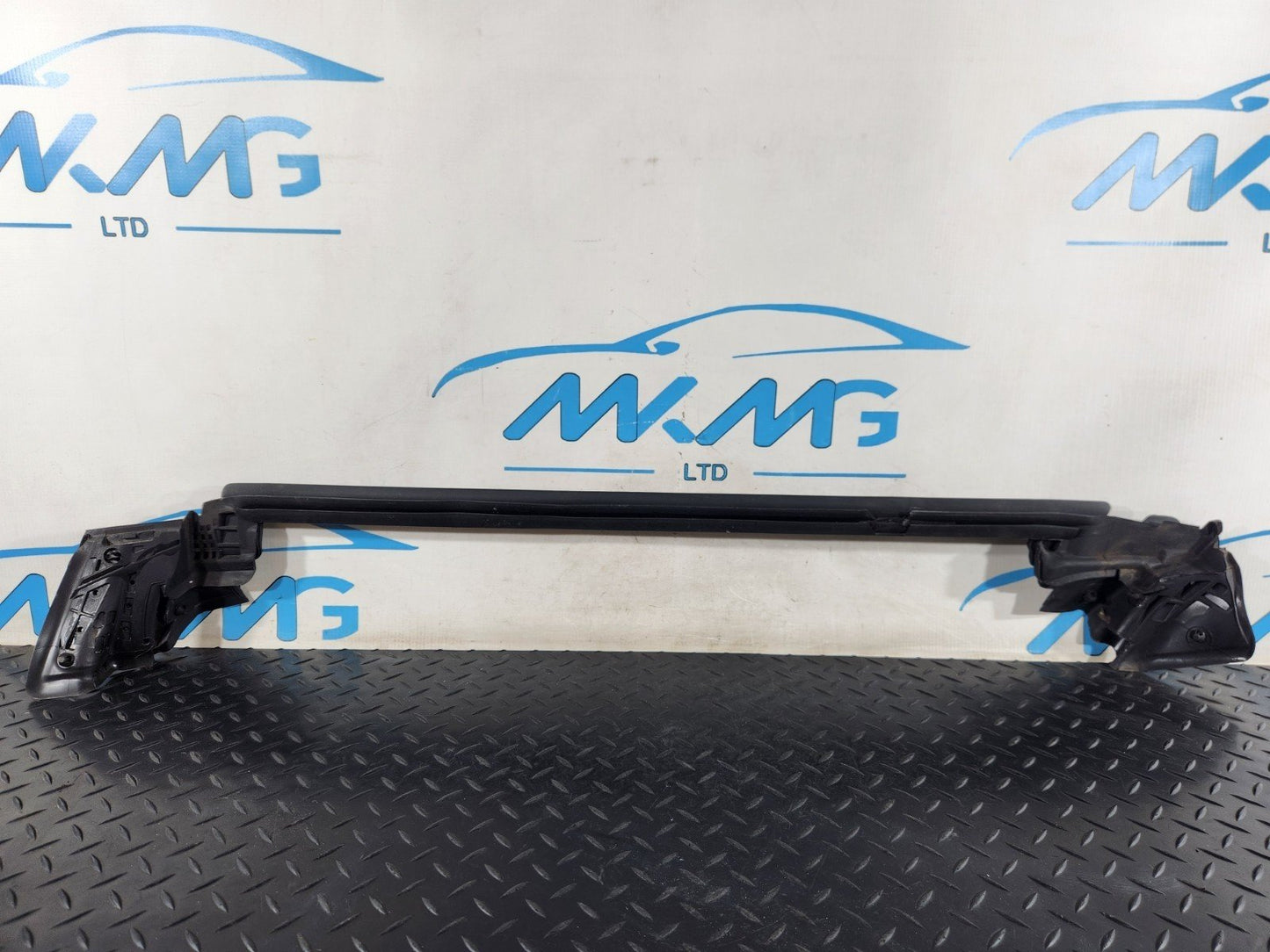 Mercedes C117 X117 CLA Left N/S Rear Door Window Weather Seal Gasket A1177350165
