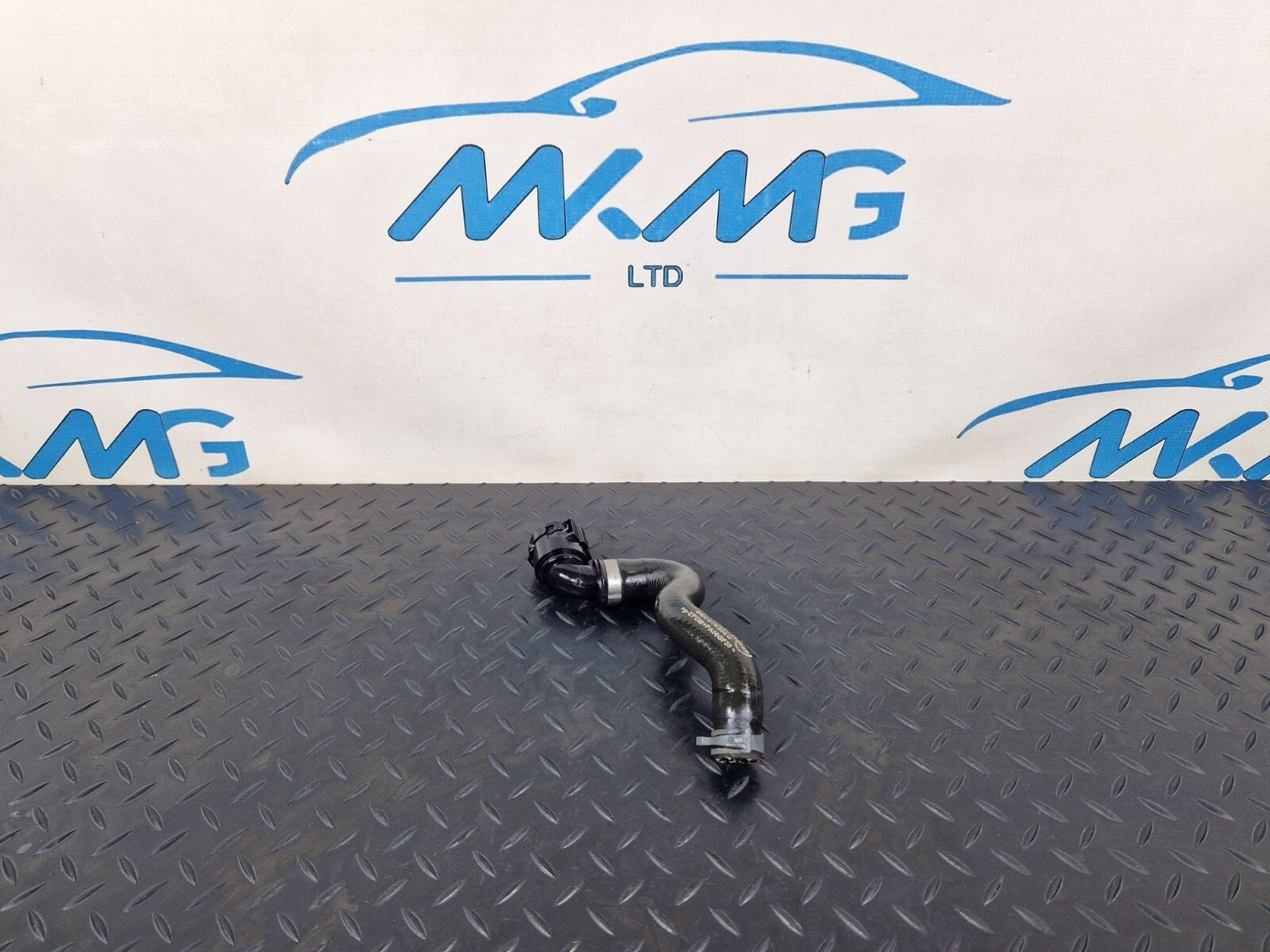 16-19 AUDI A4 B9 GENUINE OEM AIR CON HEATER COOLANT PIPE HOSE 8W0819334G