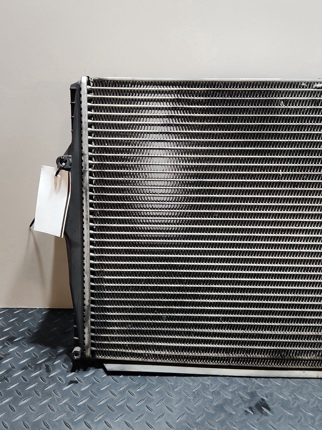 Volvo S60 MK1 Saloon 2.4 Diesel Genuine Intercooler Radiator 8671694