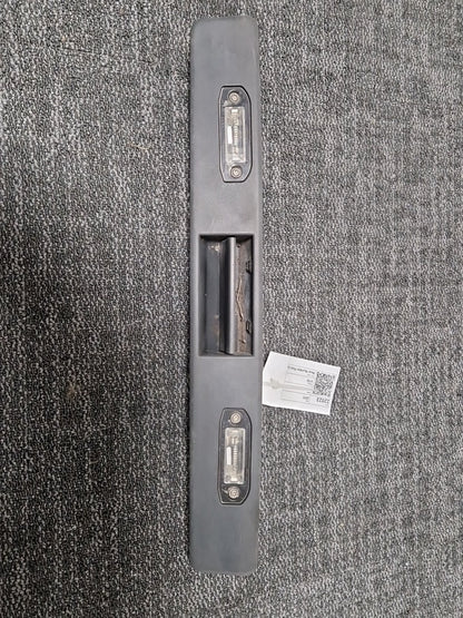 Volvo V70 MK3 Estate Genuine Rear Tailgate Number Plate Light Lamp Switch