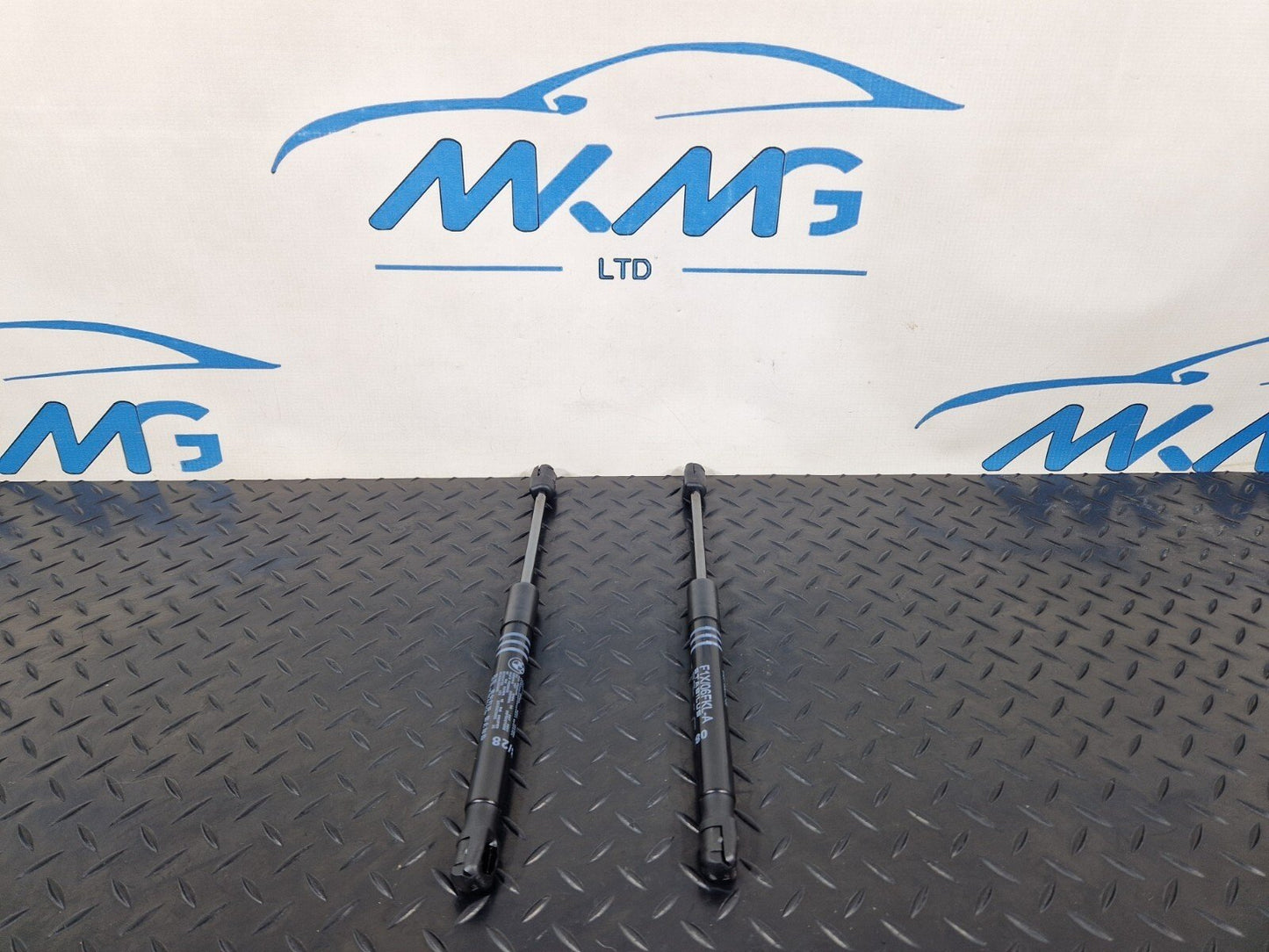 11-18 BMW 6 SERIES F06 RHD BONNET HOOD GAS STRUTS 51237309117