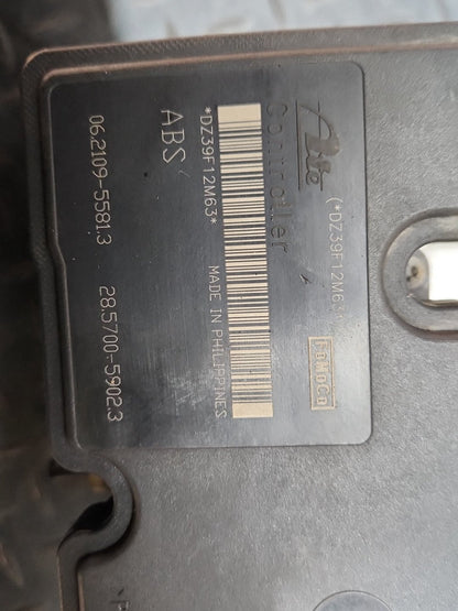 Ford Fiesta MK7 Hatchback Genuine ABS Pump Modulator Control Unit BV512M110AD