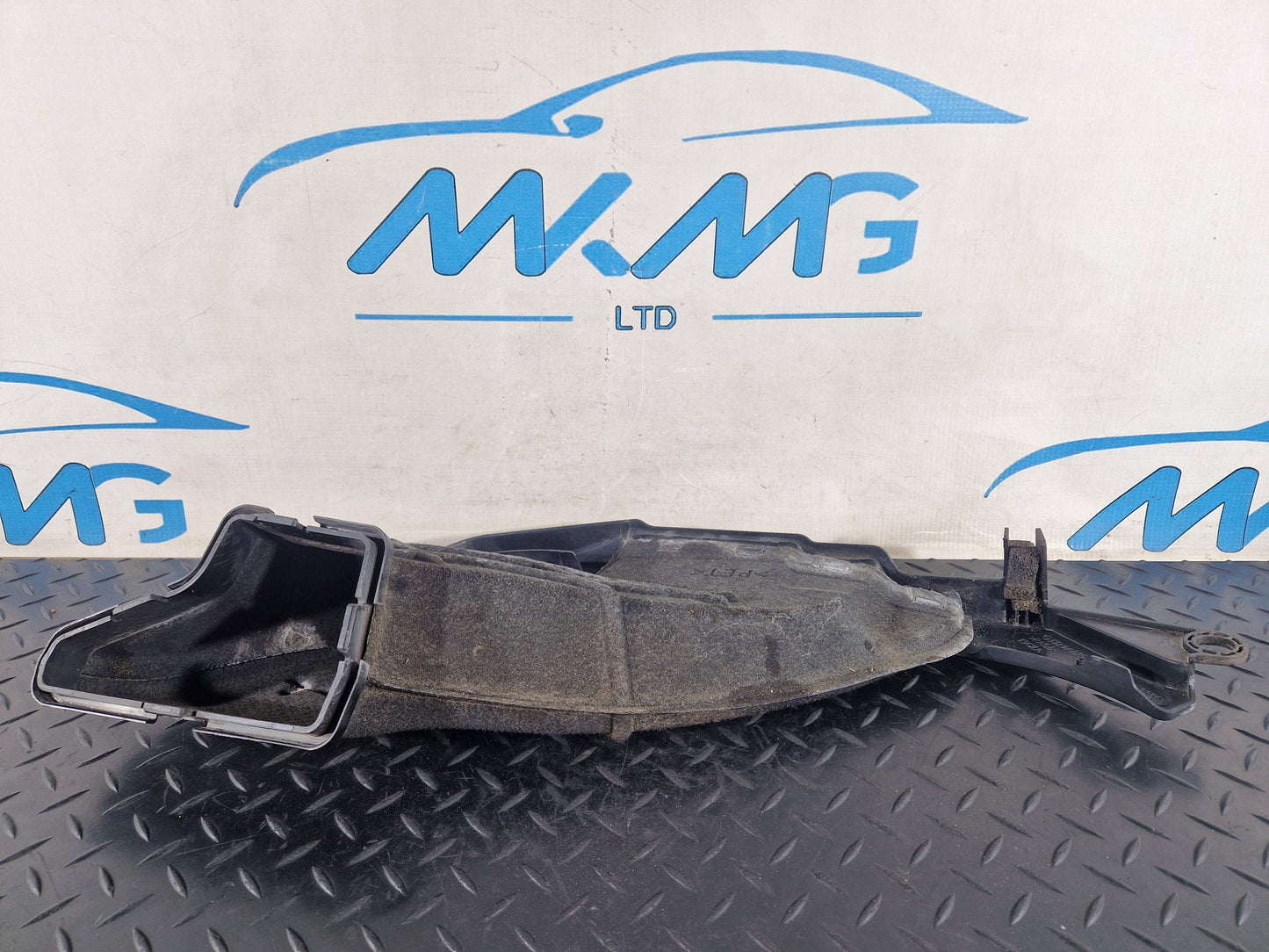 Land Rover Range Rover Evoque L538 SUV Genuine Air Intake Duct GJ329A675AC