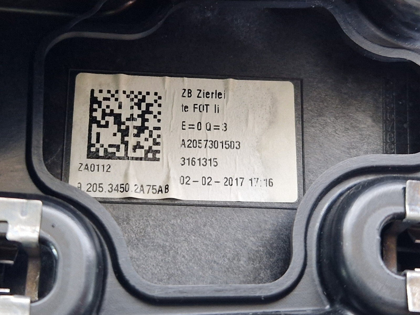 14-21 MERCEDES BENZ C200d W205 REAR PASSENGER SIDE DOOR CARD BLACK LEATHER