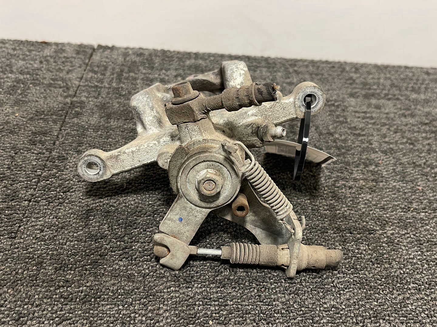 Vauxhall Zafira MK3 (C) (A3470) MPV Genuine Left NS Passenger Rear Brake Caliper