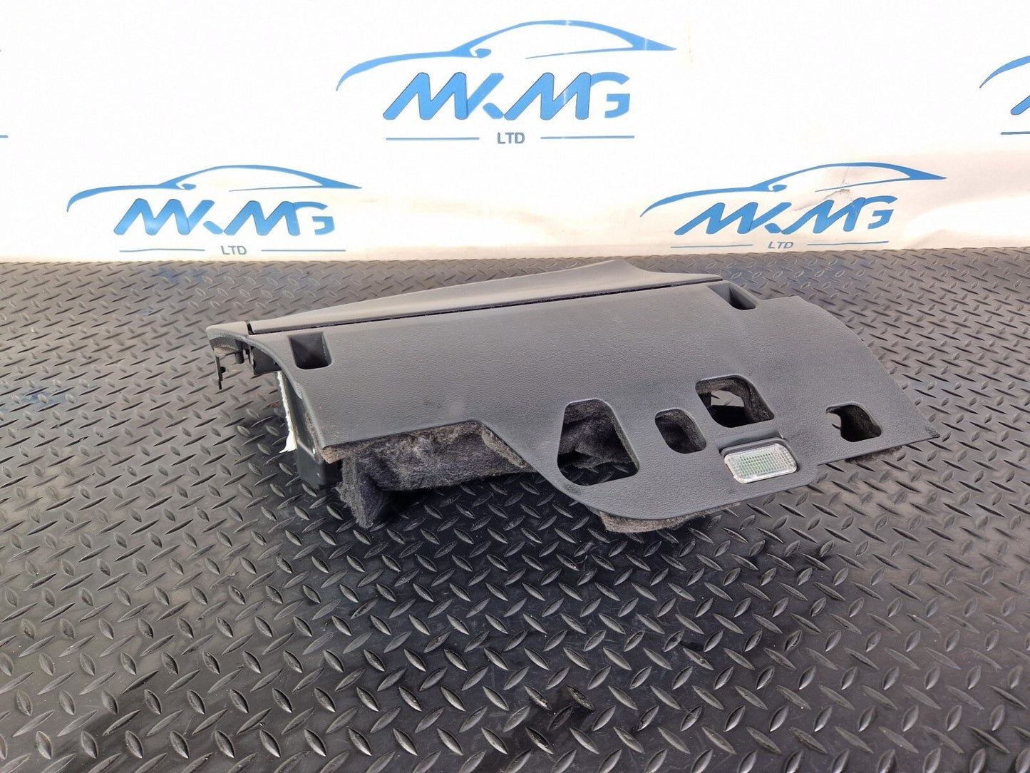 Audi Unknown Part Type 8W28570356PS