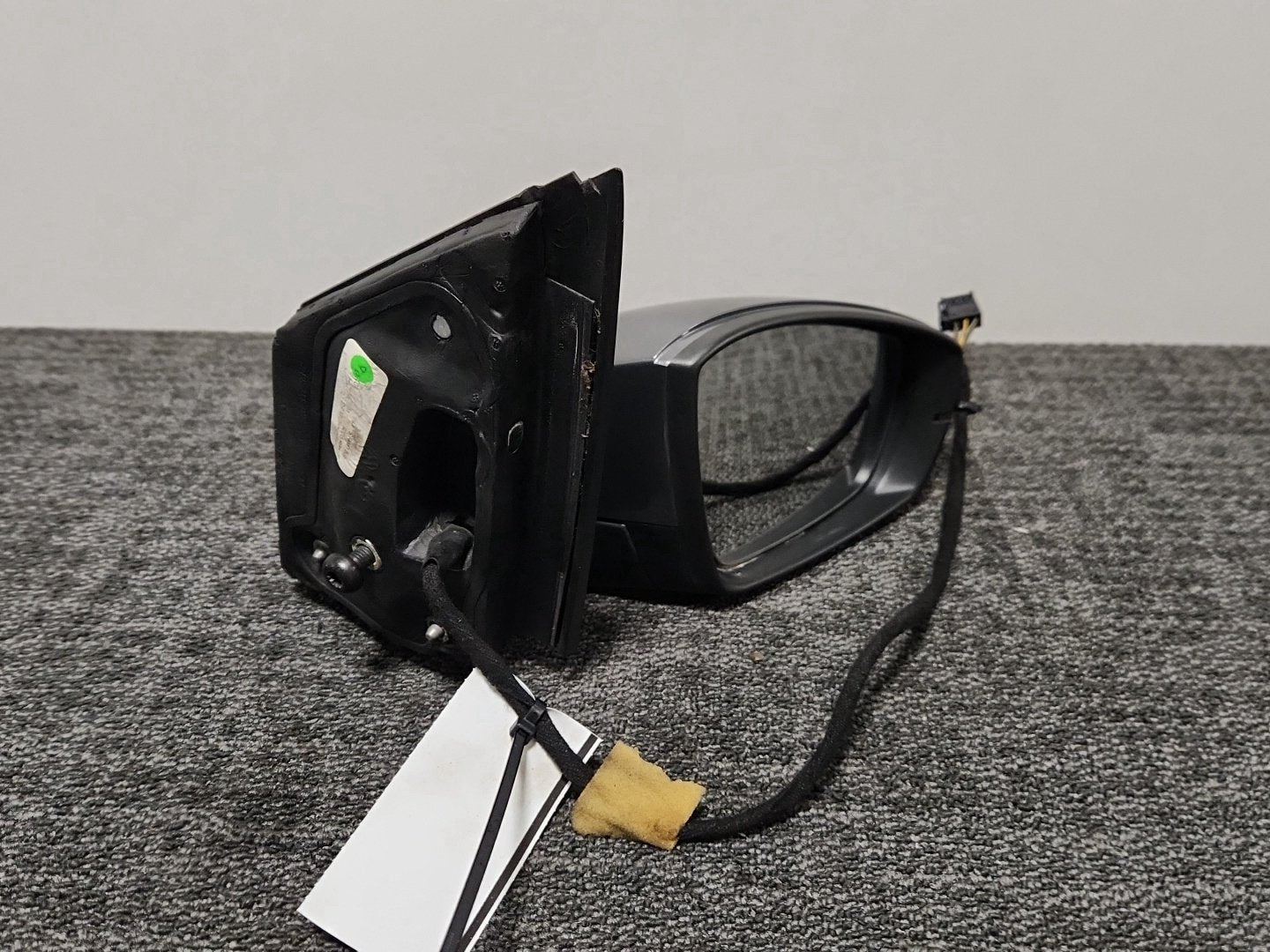 Volkswagen Polo 6R - MK5 Hatchback Front Right Wing Mirror in Pepper Grey U5/D7R