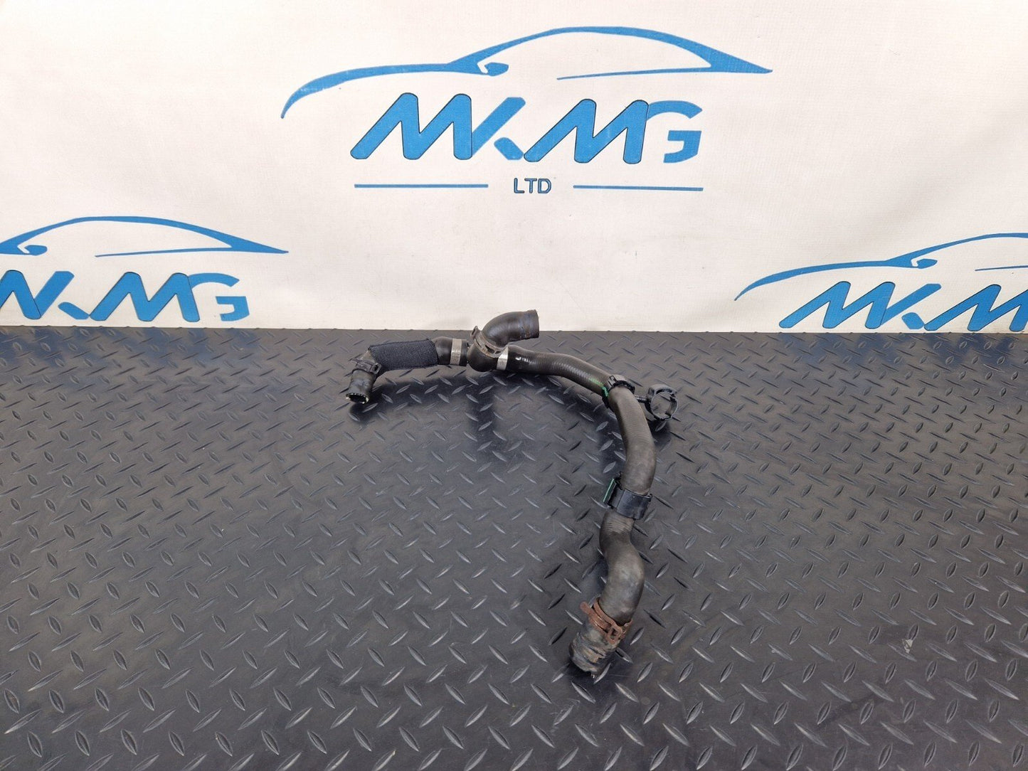 12-17 AUDI S5 CONVERTIBLE GENUINE ENGINE COOLANT HOSE PIPE 8K0121086S