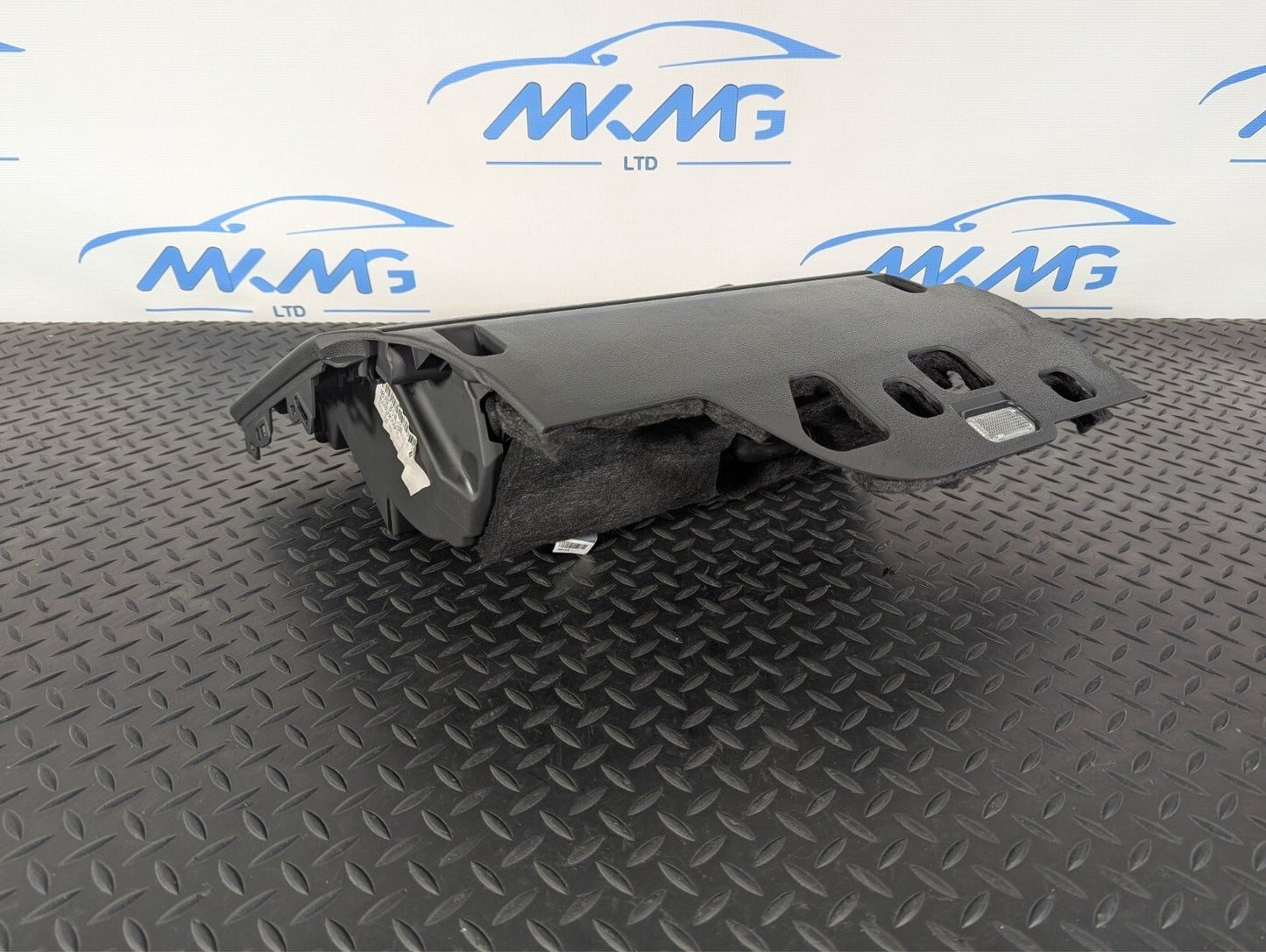 16-19 AUDI A4 B9 GENUINE DASHBOARD GLOVE BOX 8W2857035
