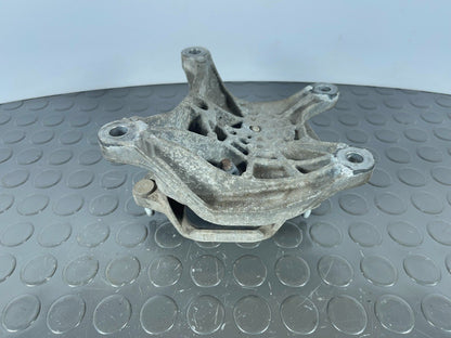16-19 AUDI A4 B9 SALOON GENUINE 1.4 TFSI ENGINE MOUNT BRACKET 8W0399118B