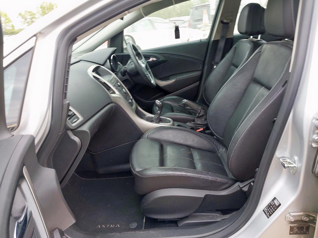 2014 Vauxhall Astra MK6 (J) (A3400)