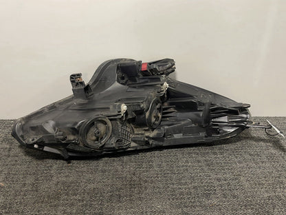 Vauxhall Corsa MK4 (E) (4500) Hatchback Genuine Front Left Headlight 13381345