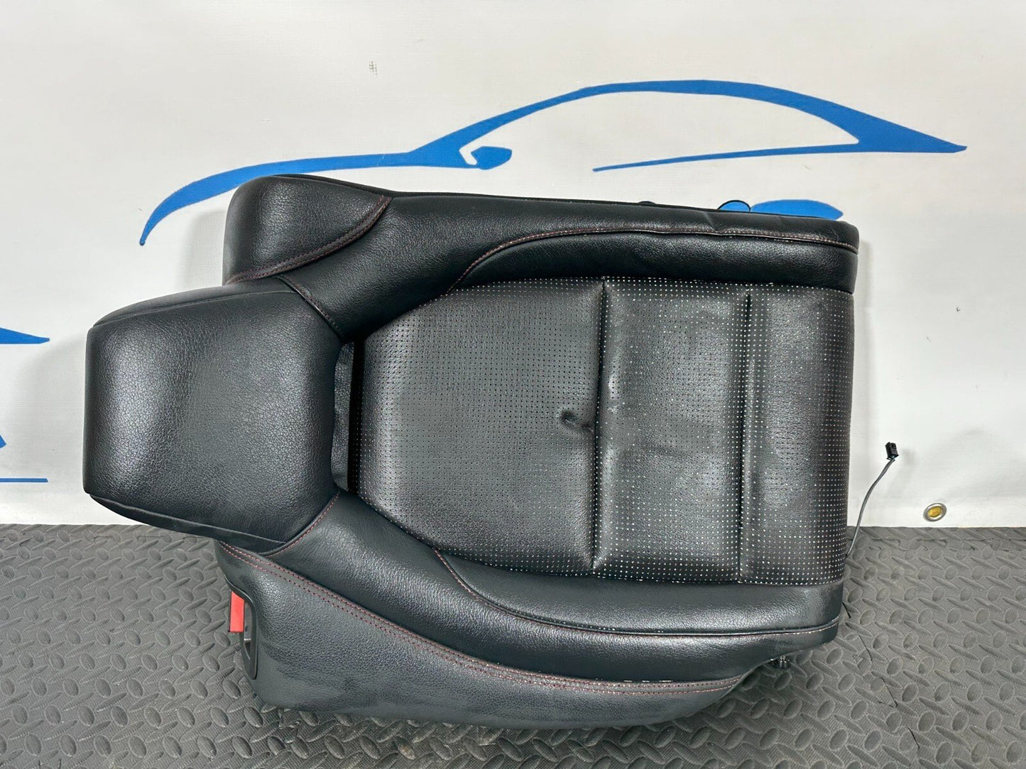 12-18 MERCEDES A-CLASS AMG LINE W176 GENUINE REAR RIGHT BACKREST LEATHER SEAT