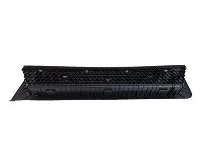 14-23 MERCEDES VITO W447 GENUINE N/S LEFT REAR STEP COVER TRIM PANEL 15531247
