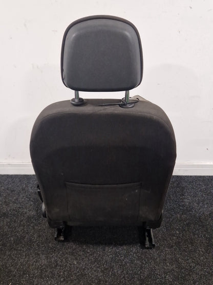 Vauxhall Zafira MK3 (C) (A3470) MPV Genuine Front Left N/S Passenger Seat