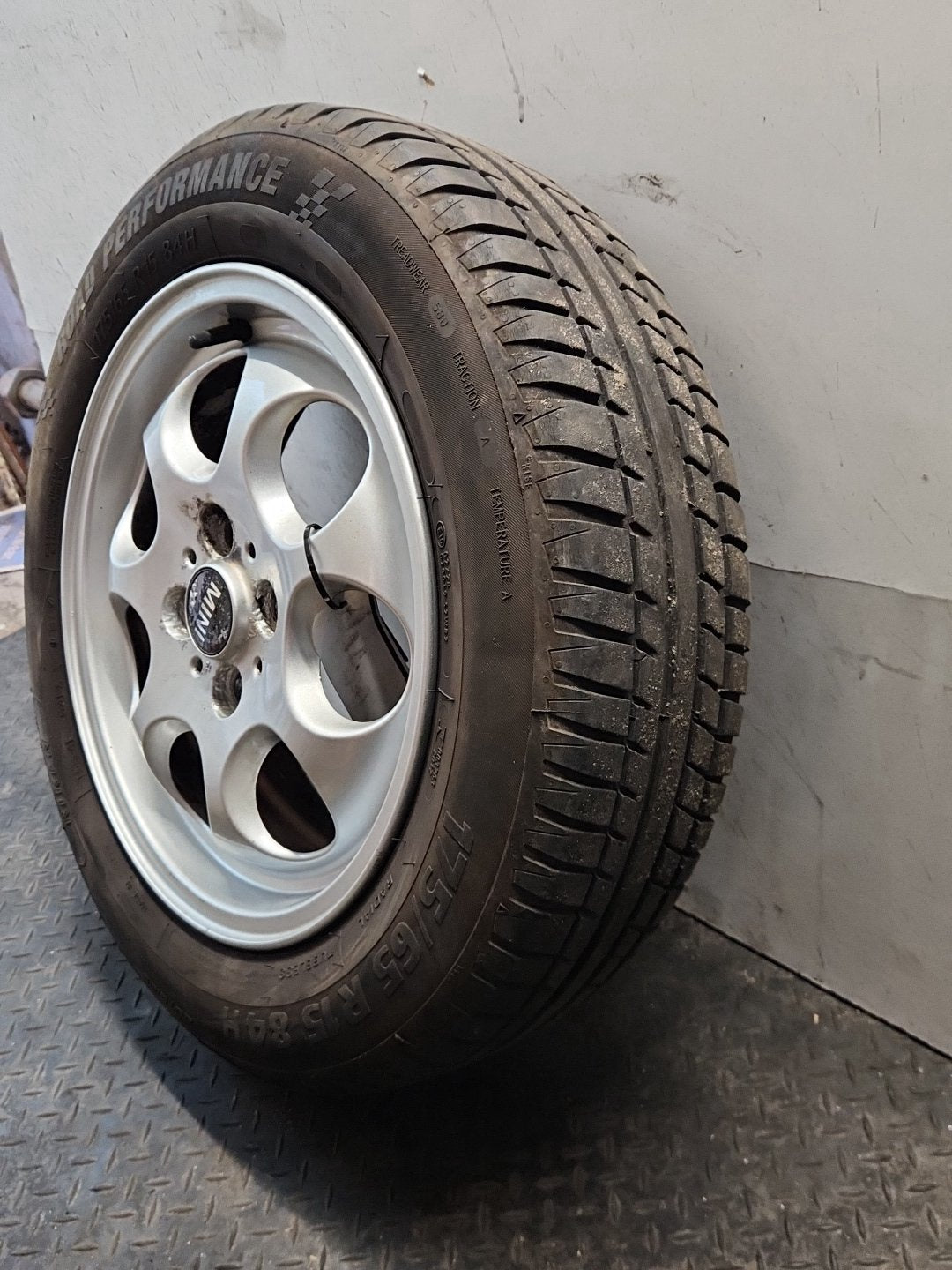 2012 Mini Cooper Clubman R55 15" Alloy Wheel with Tyre 175/65/15 ~6mm 1512458