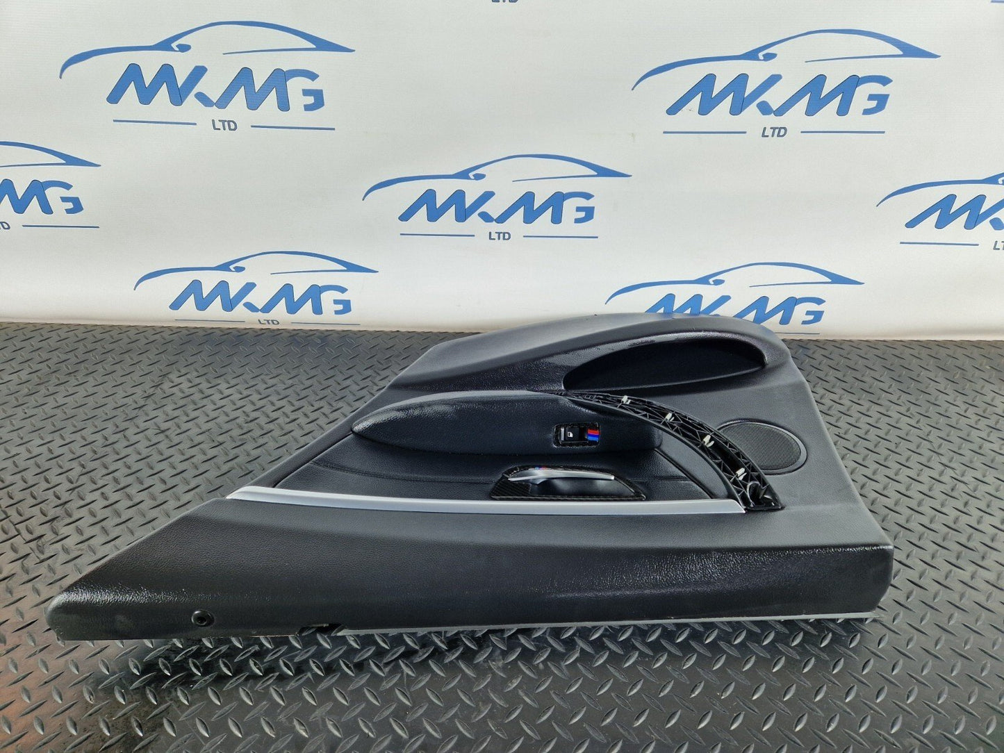 12-18 BMW 3 SERIES F30 F31 LCI OEM REAR DRIVER SIDE DOOR CARD PANEL 2083450