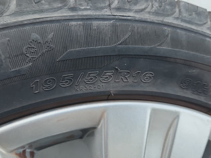 Citroen C3 Picasso MK1 16" Alloy Wheel with Tyre 195/55/16 ~4mm