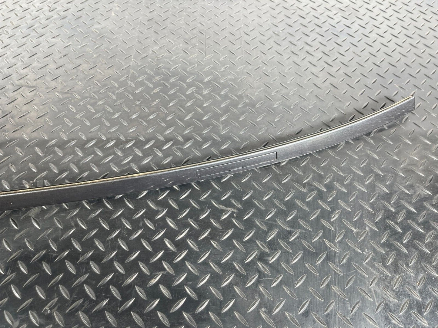 20-ON BMW 2 SERIES M-SPORT F44 GENUINE LEFT N/S ROOF RAIL TRIM GREY B39 9482061