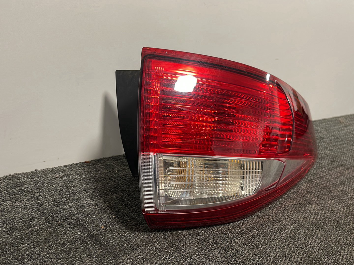 2013 Ford C-Max MK2 (C344) Genuine Rear Left Outer N/S Tail Light AM5113405BF
