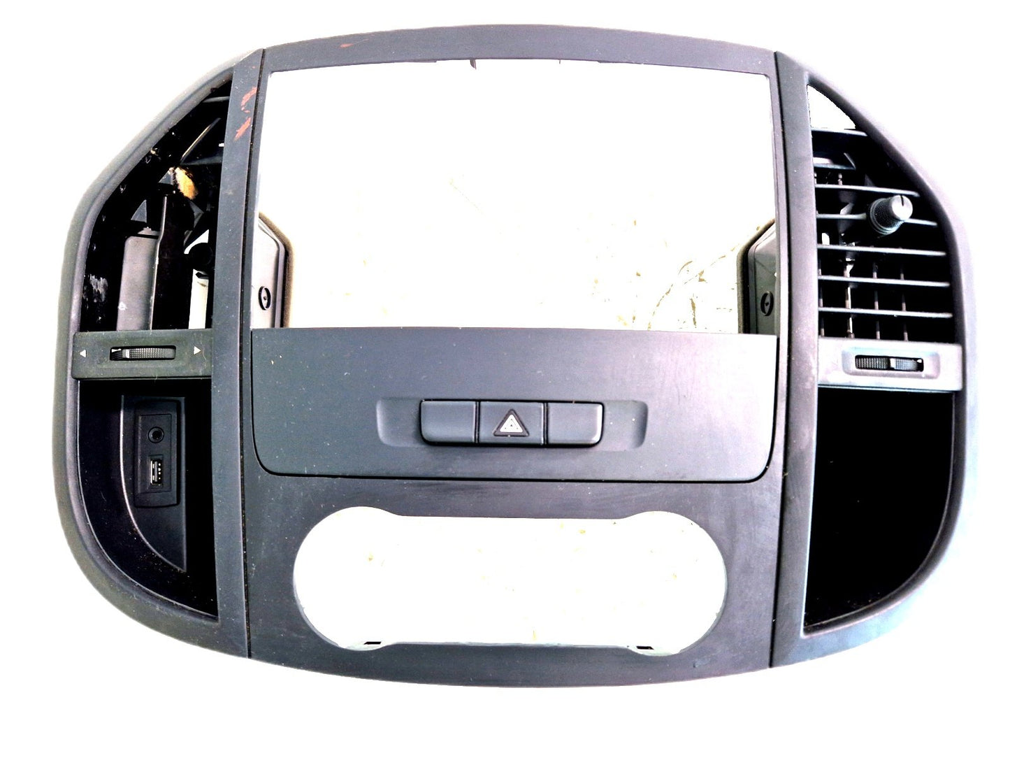 14-24 MERCEDES VITO RADIO SURROUND TRIM A4476890011  A4479050051