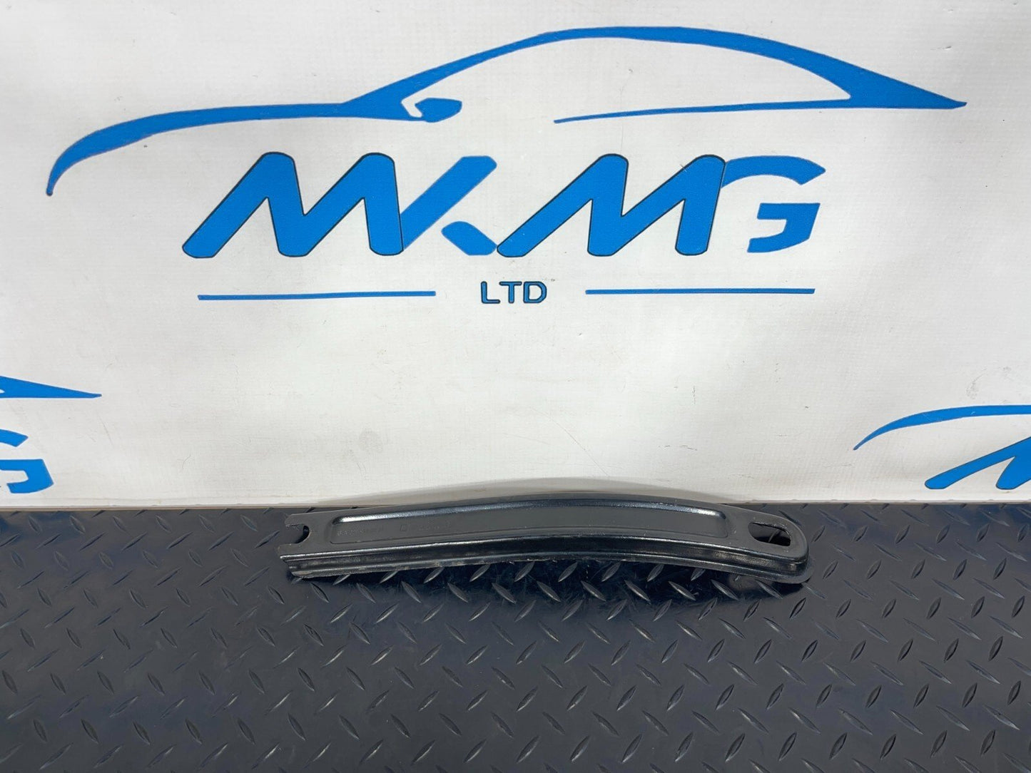 14-21 MERCEDES BENZ C300h W205 STIFFENING BRACE BAR A2056280026