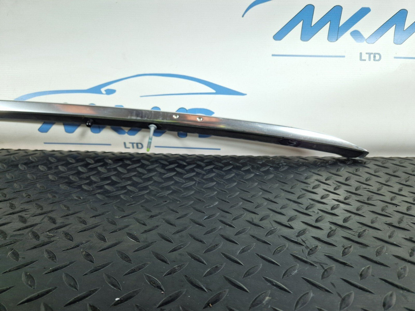 12-18 AUDI A6 C7 AVANT PASSENGER LEFT SIDE CHROME ROOF RAIL 4G9860021A