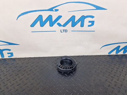 14-21 MERCEDES BENZ C220 W205 REAR COIL SPRING BOTTOM RUBBER MOUNT A2053240184