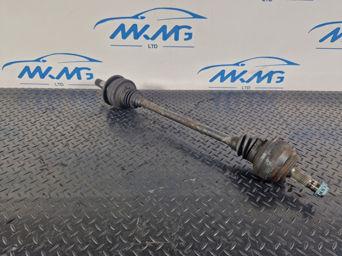 14-21 MERCEDES BENZ C300h W205 O/S DRIVER SIDE RIGHT REAR DRIVESHAFT A2113570091