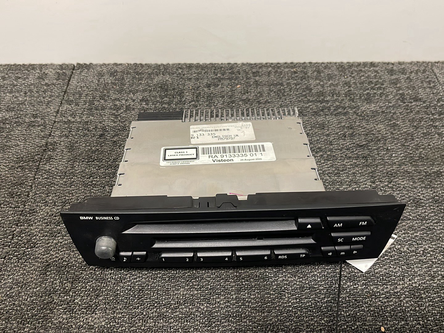 BMW 120i E87 Genuine Radio Business Stereo CD Player Head Unit 9133335